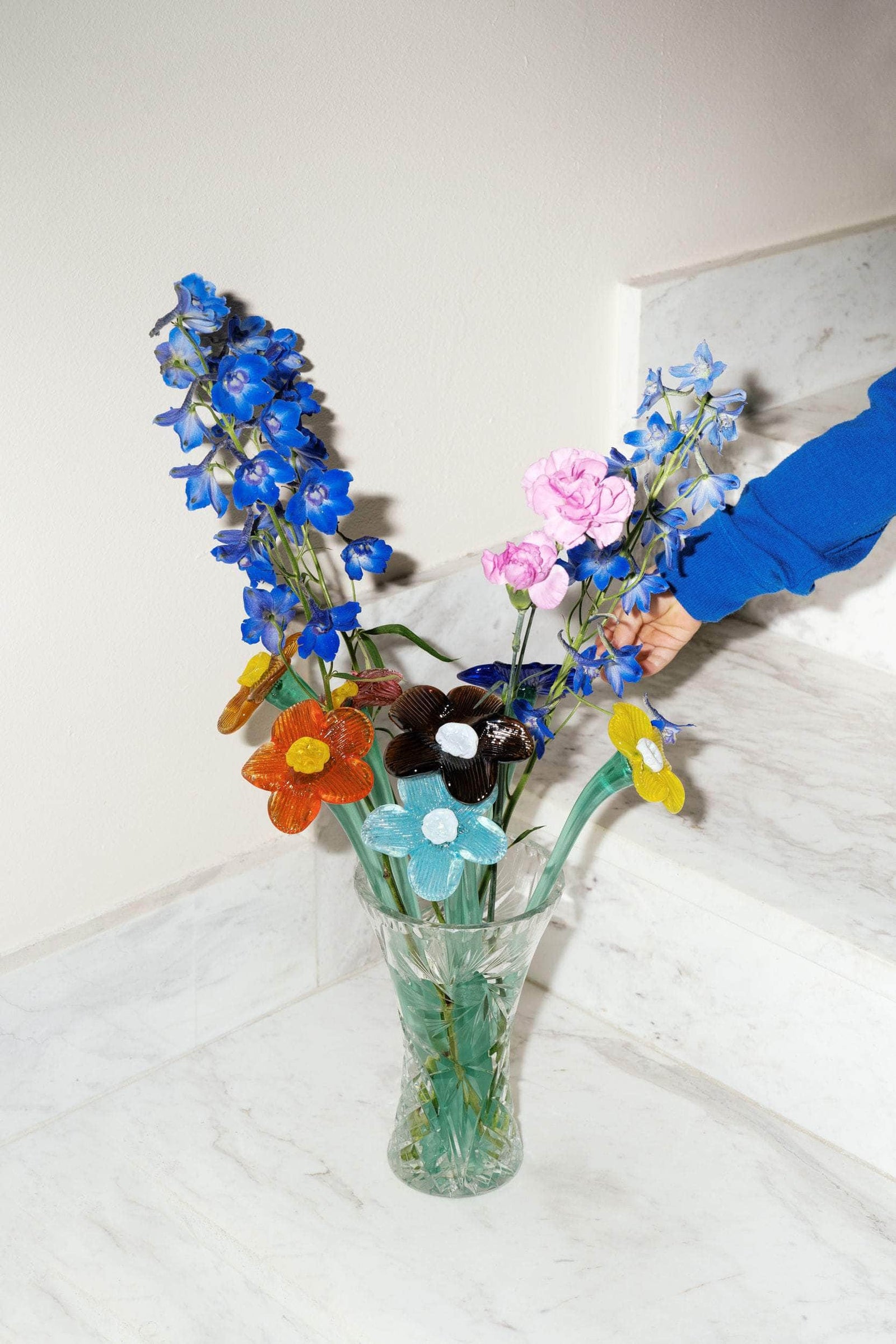 Mouthblown crystal flower - large