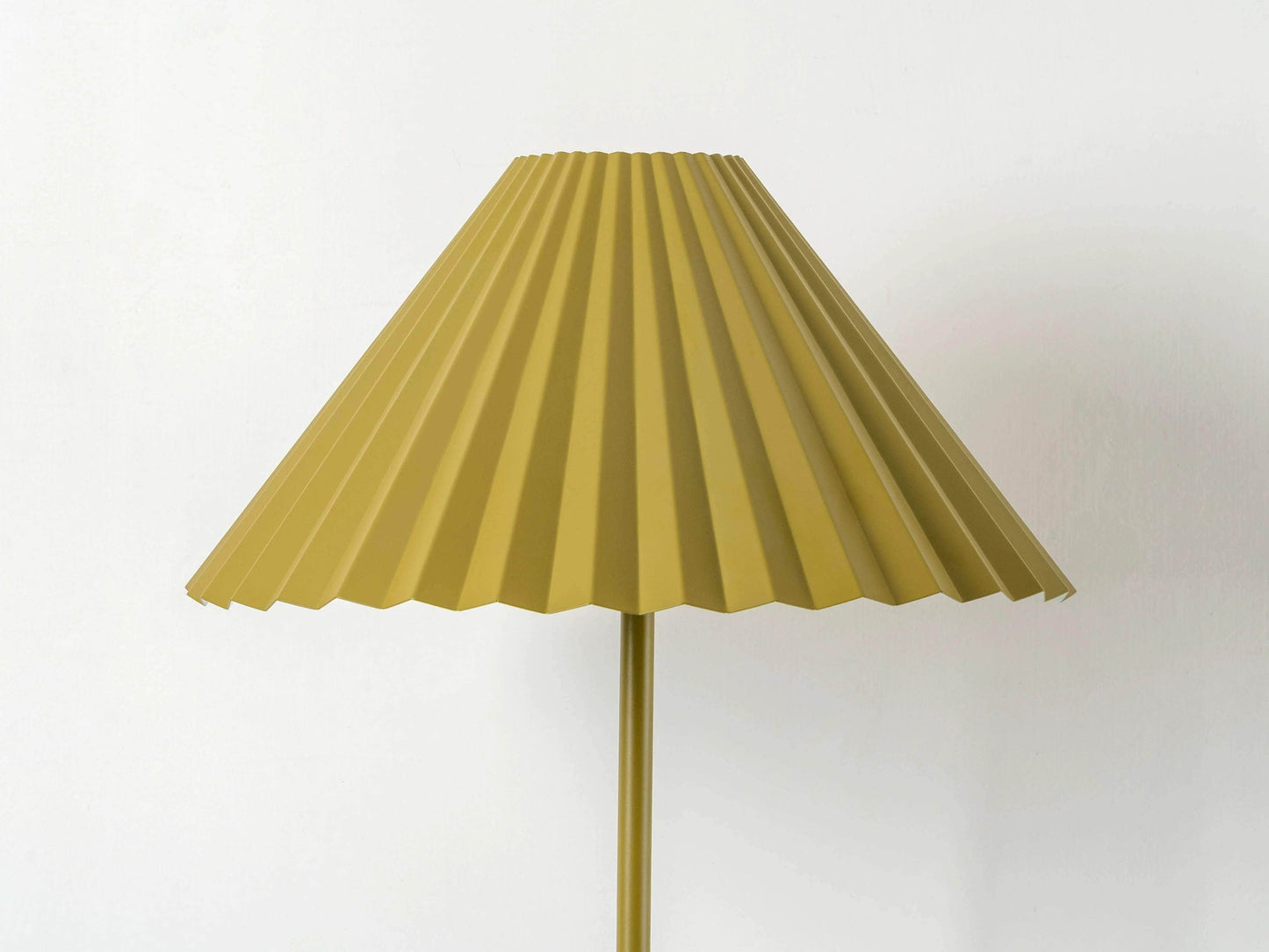 The Pleat reading floor lamp - Houseof x Emma Gurner