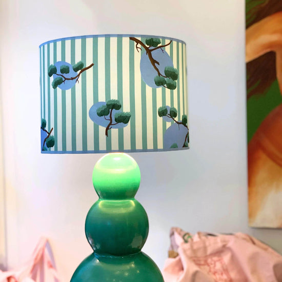 Load image into Gallery viewer, Lampshade Striped Bonzai
