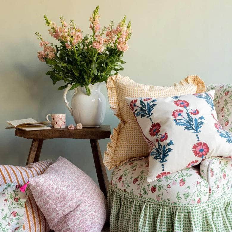 Dianthus Midnight Iron Cushion