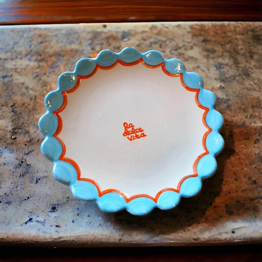 "La Dolce Vita" Scalloped Dessert Plate