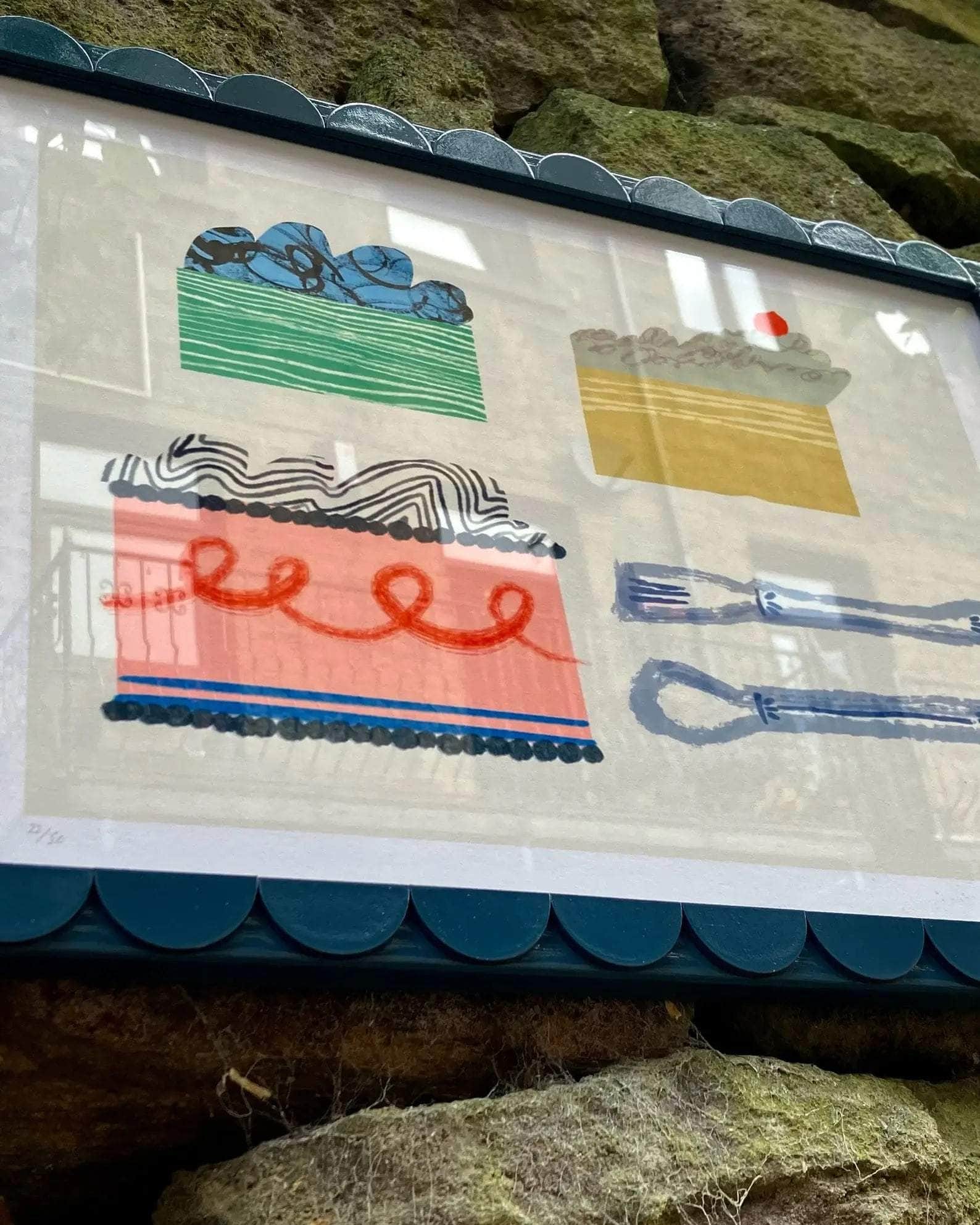 Scallop Picture Frame