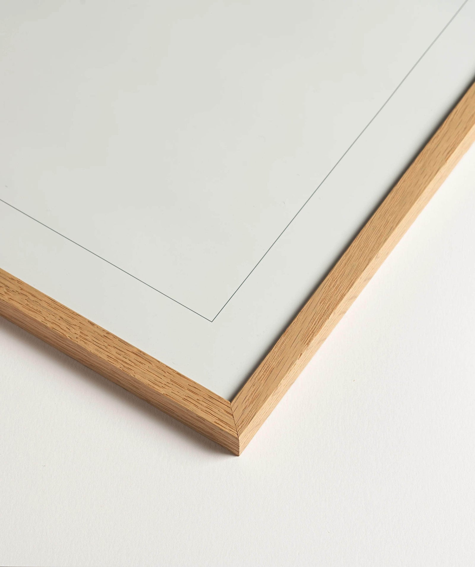 Classic Oak Solid Wood Frame