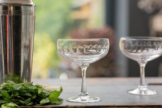 Crystal Cocktail Glasses with Lens Design