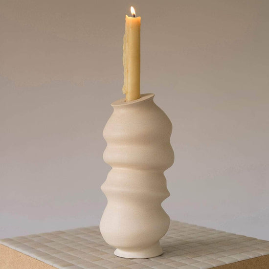 Red Brown Movement Candlestick