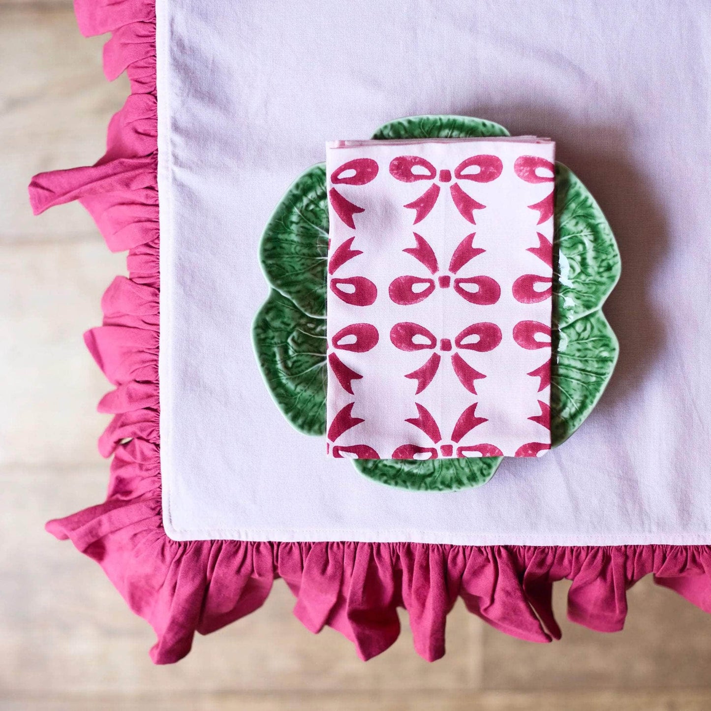 Table Cloth with Frill Burgundy Rose