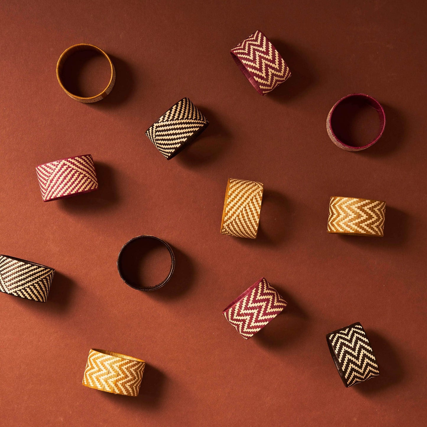 Zenu Woven Diagonal Napkin Rings (Set of 4)
