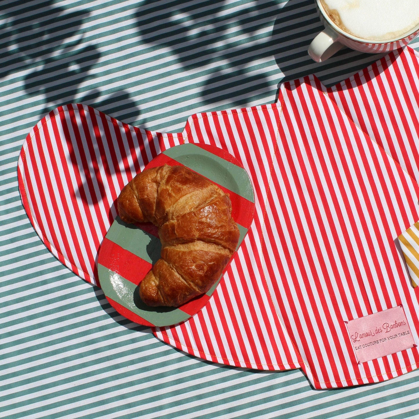 Croissant Je T'aime Placemat Red