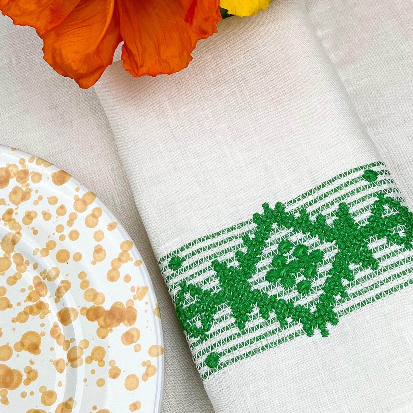 The Folklore Napkin & Placemat Set in Ivory & Shamrock Green | One Napkin and One Placemat