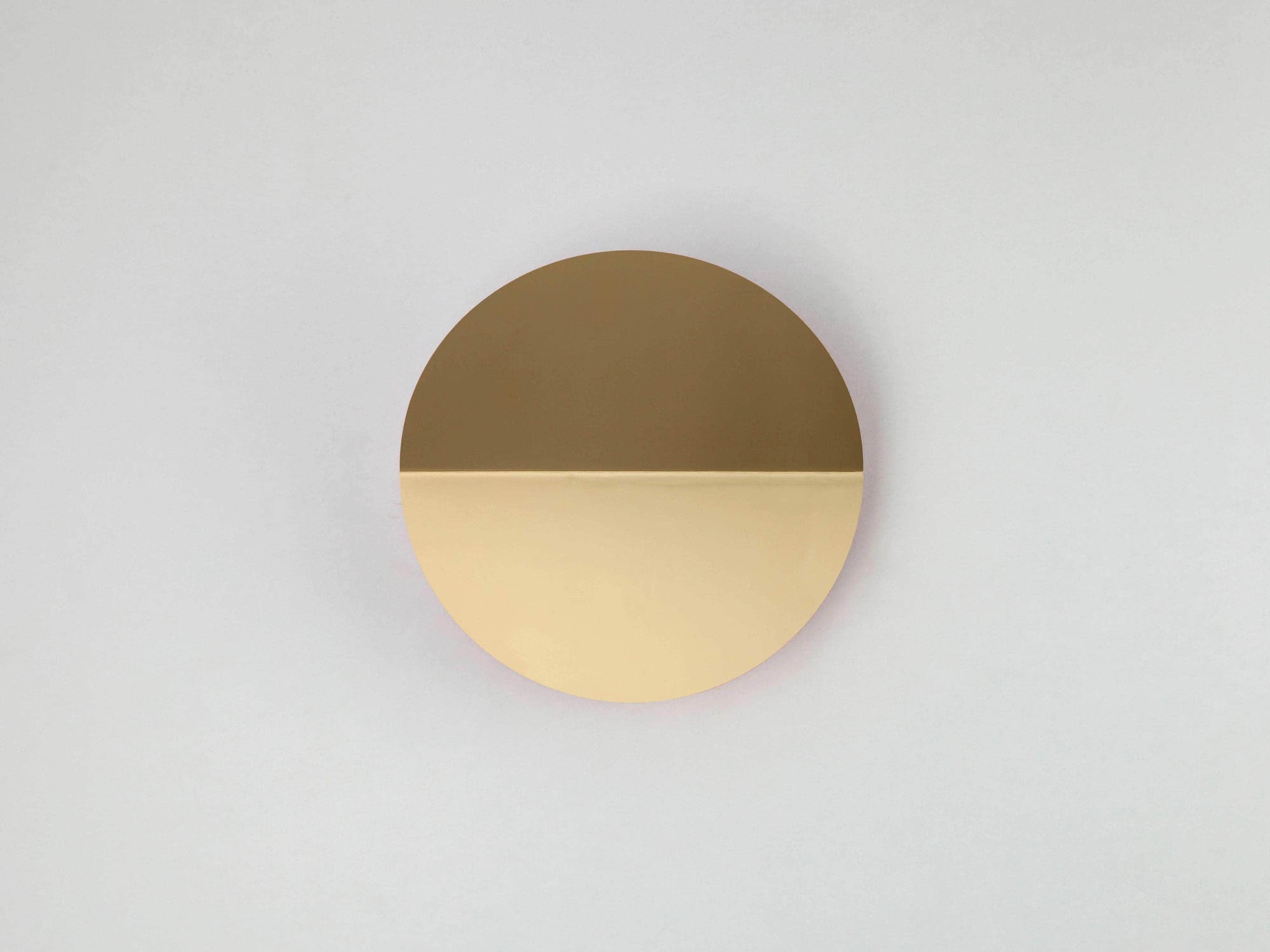 Brass diffuser wall light