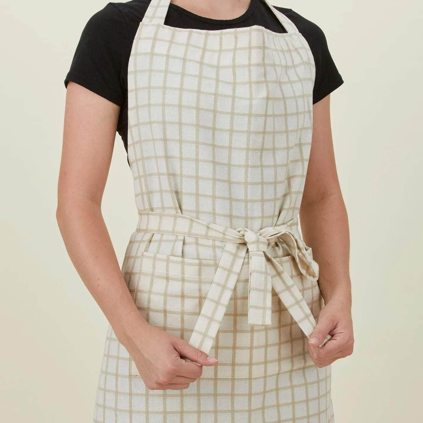 Load image into Gallery viewer, Essential Yarn Dyed Check Apron
