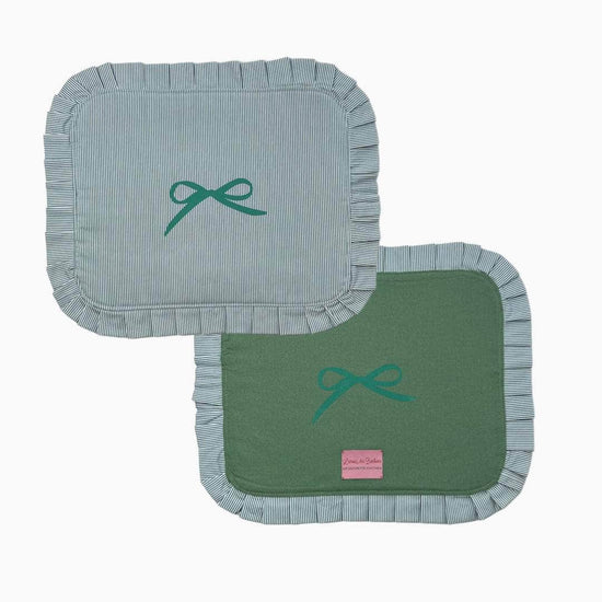 Load image into Gallery viewer, Amour Petit-Déjeuner Placemat Green
