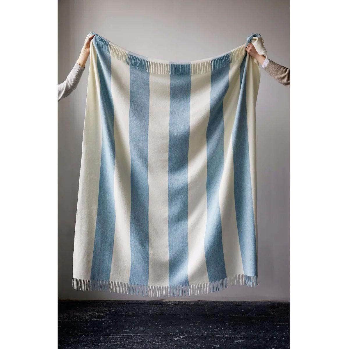 The Byron Merino Lambswool Throw