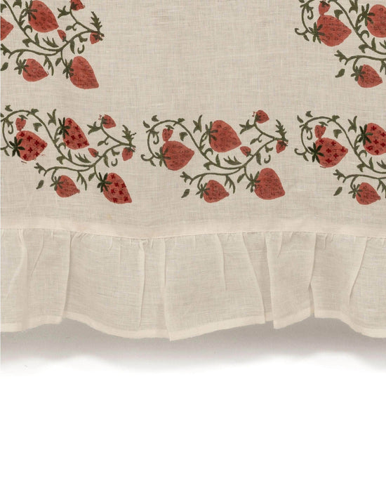 Fraises Des Bois Tablecloth