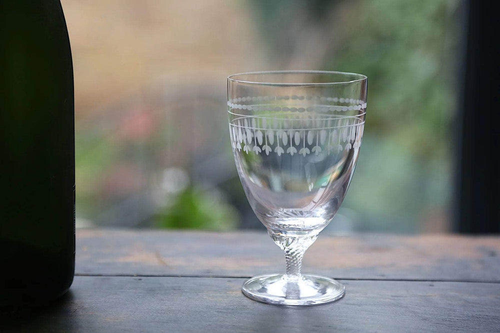 Crystal Bistro Glasses with Ovals Design