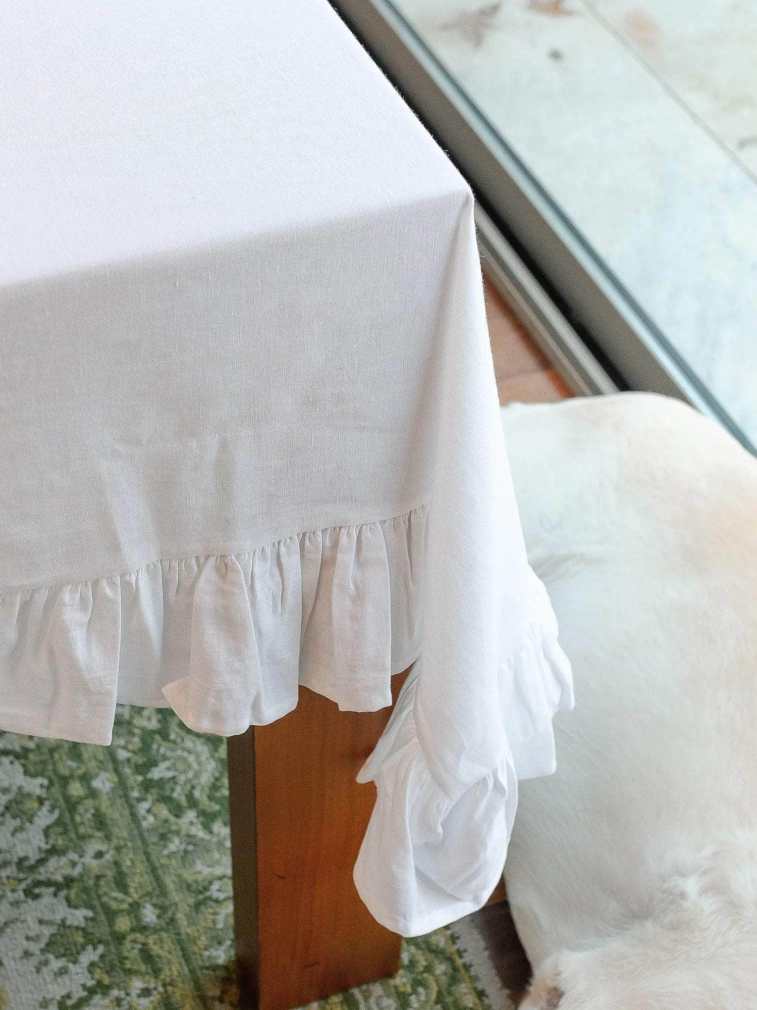 Ruffle Linen/Cotton Tablecloth, White