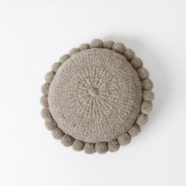 Valle Pom Pom Cushion / Medium