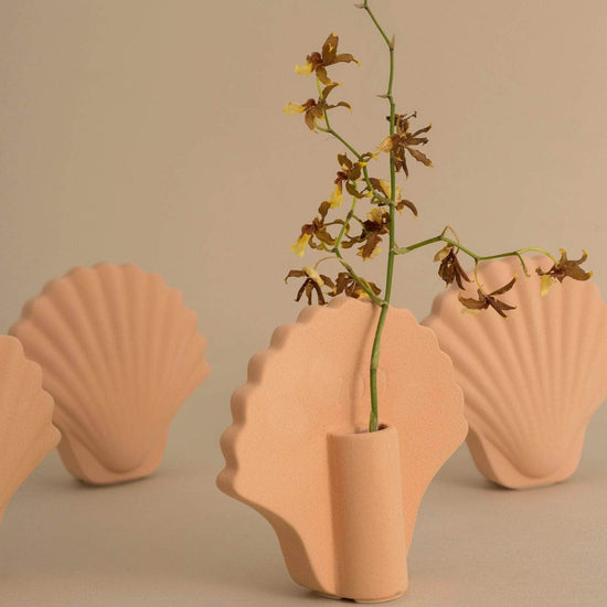 Ecru Seashell Vase