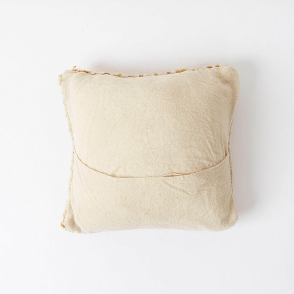 Pelero Cushion