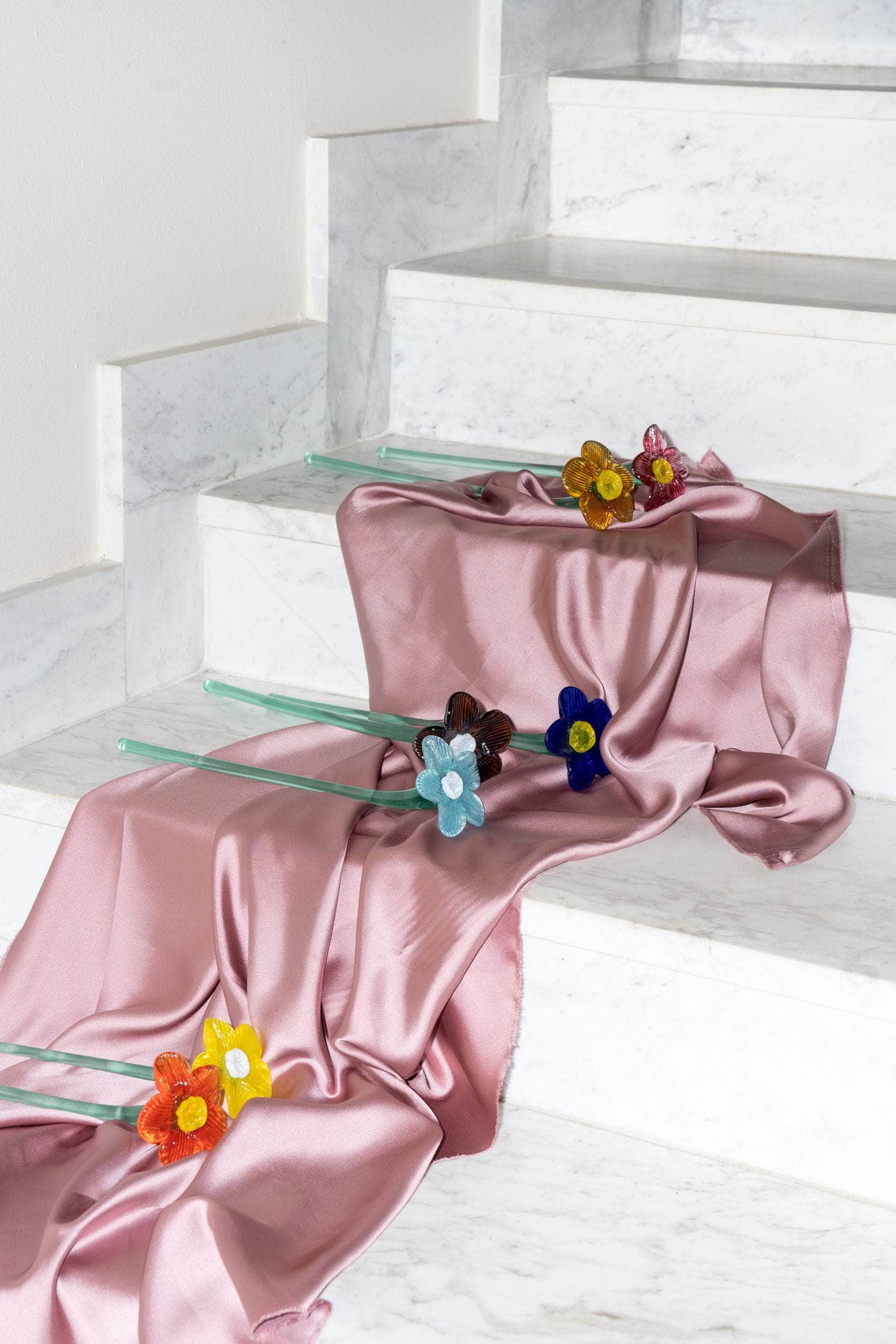 Mouthblown crystal flower - large