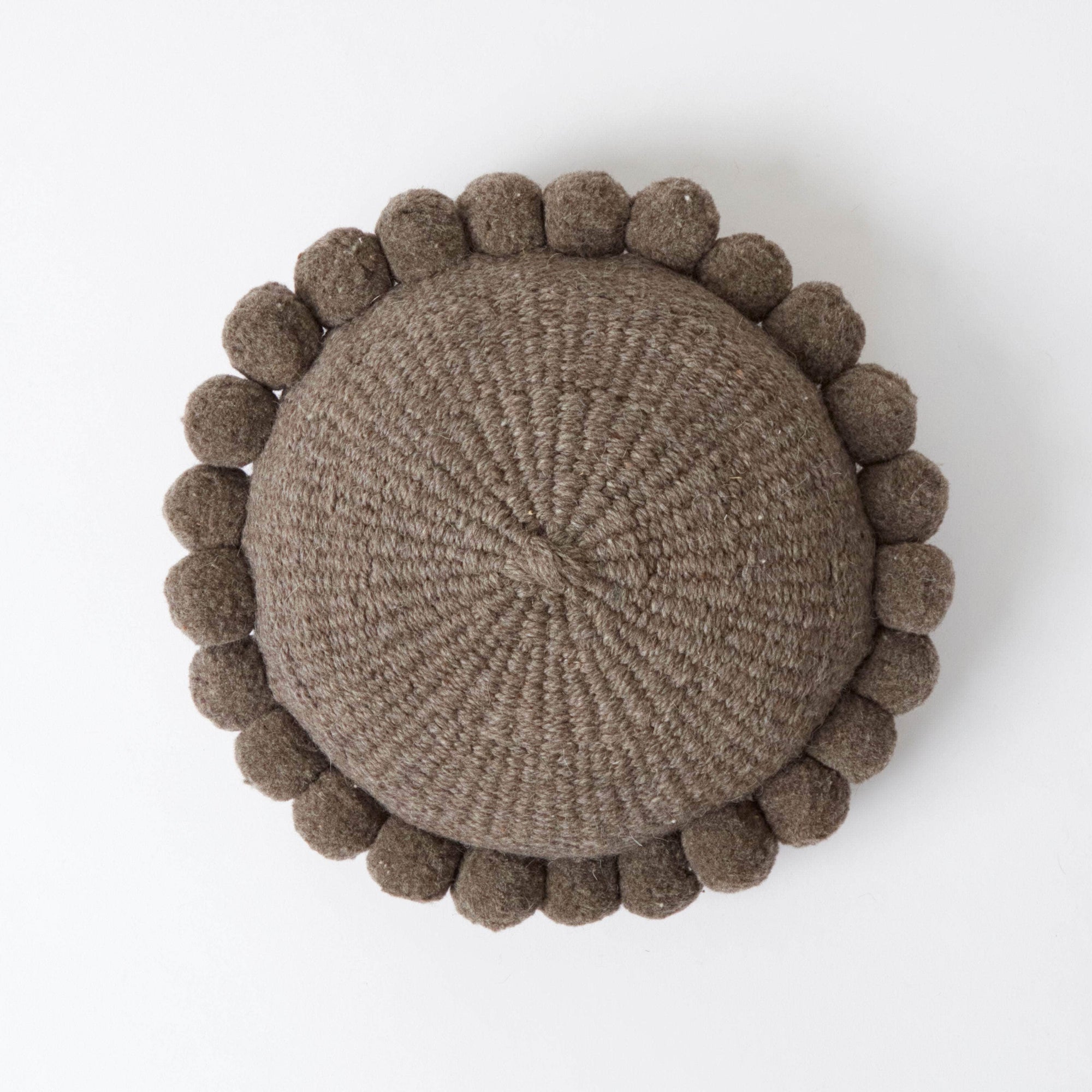 Valle Pom Pom Cushion / Medium