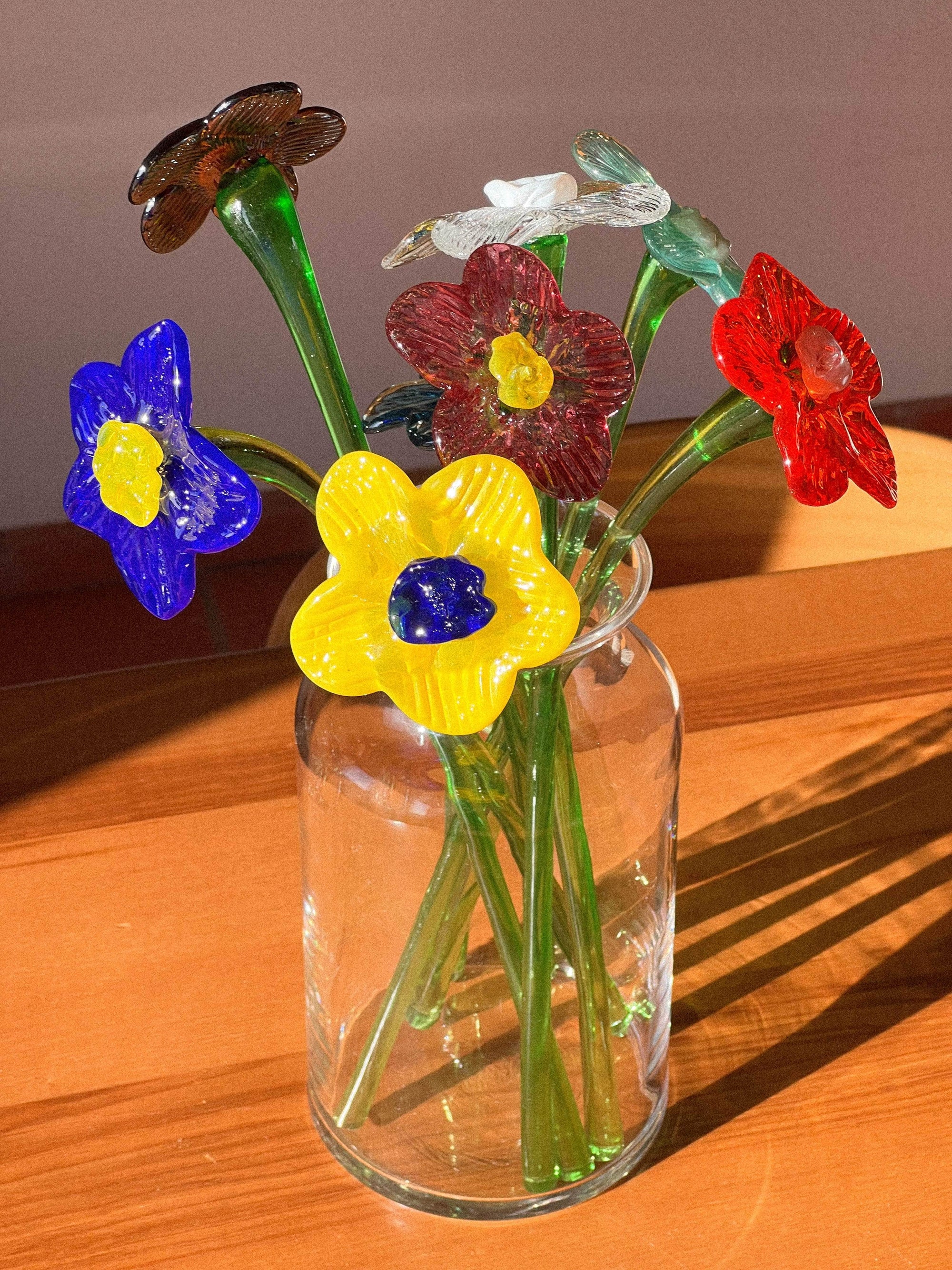 Mouthblown crystal flower - large