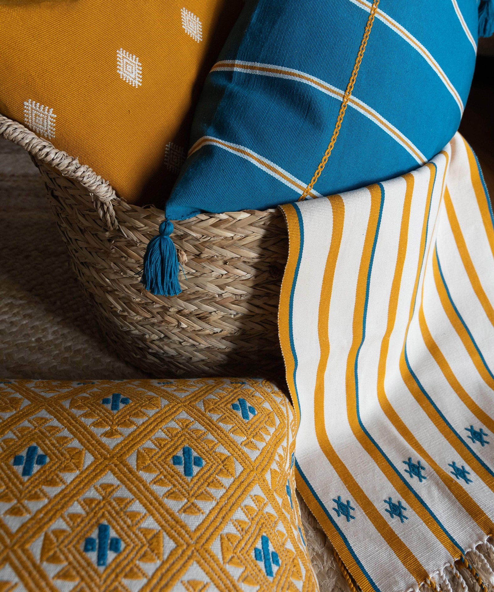 Izamna Stripe Handwoven Runner